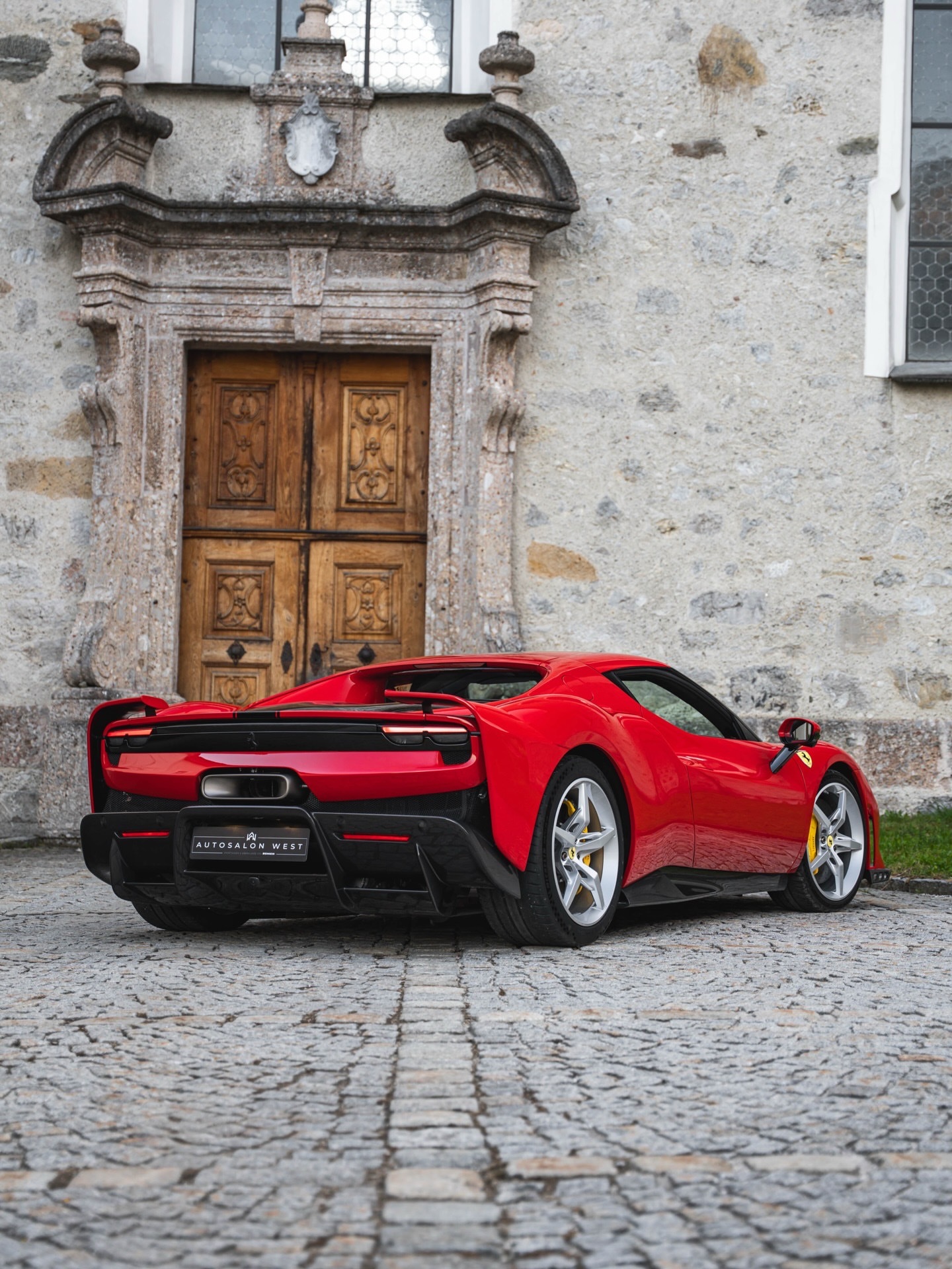 这台惊艳的RossoCorsa法拉利296Speziale🌹你觉