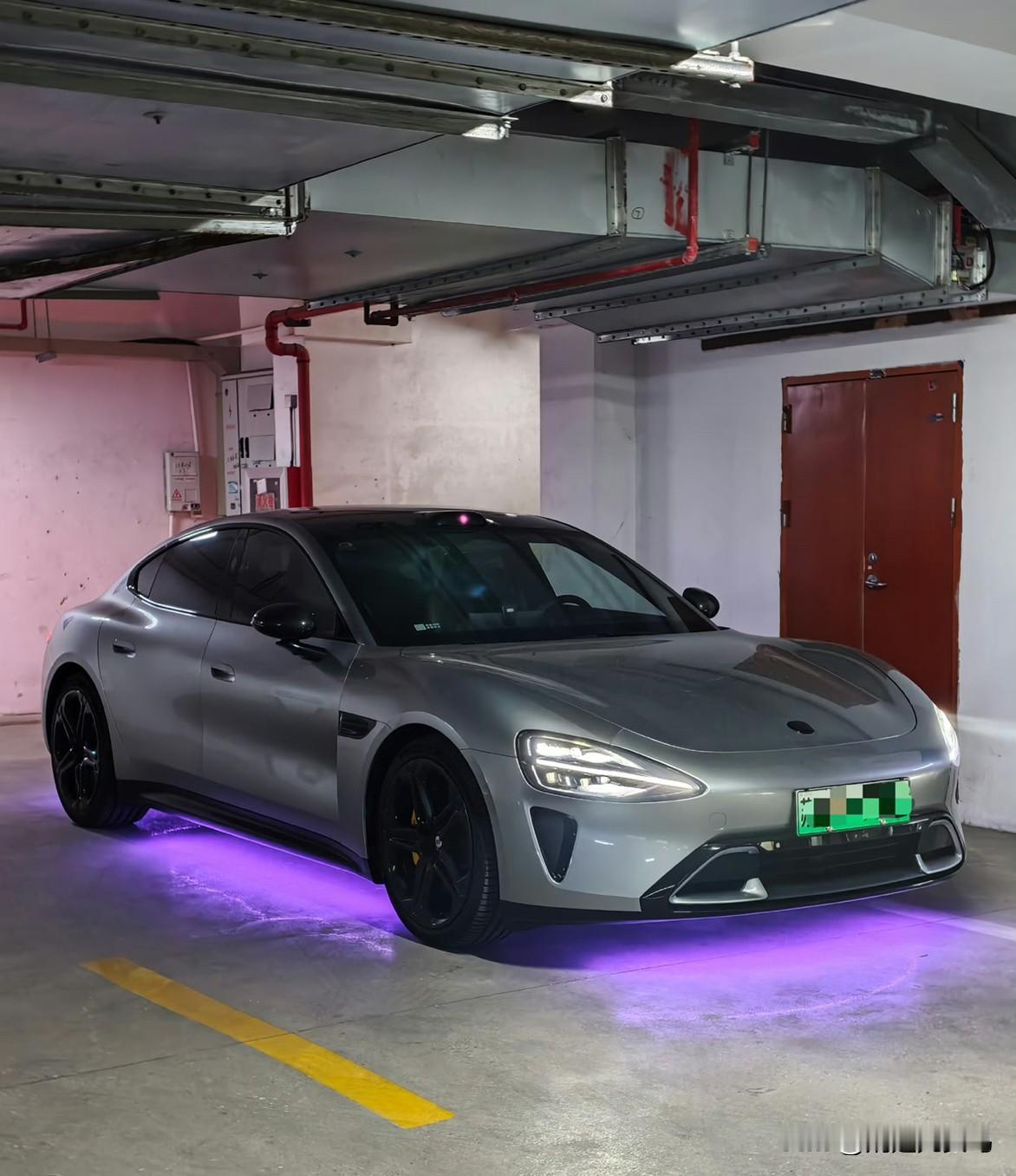 今年开小米SU7回老家过年，顺便挑战一下春运。全程接近1100公里，预