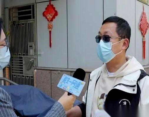 上海一个70岁的老伯，凌晨3点，顺着自家6楼阳台，手脚并用地爬进了楼下5楼邻居孙