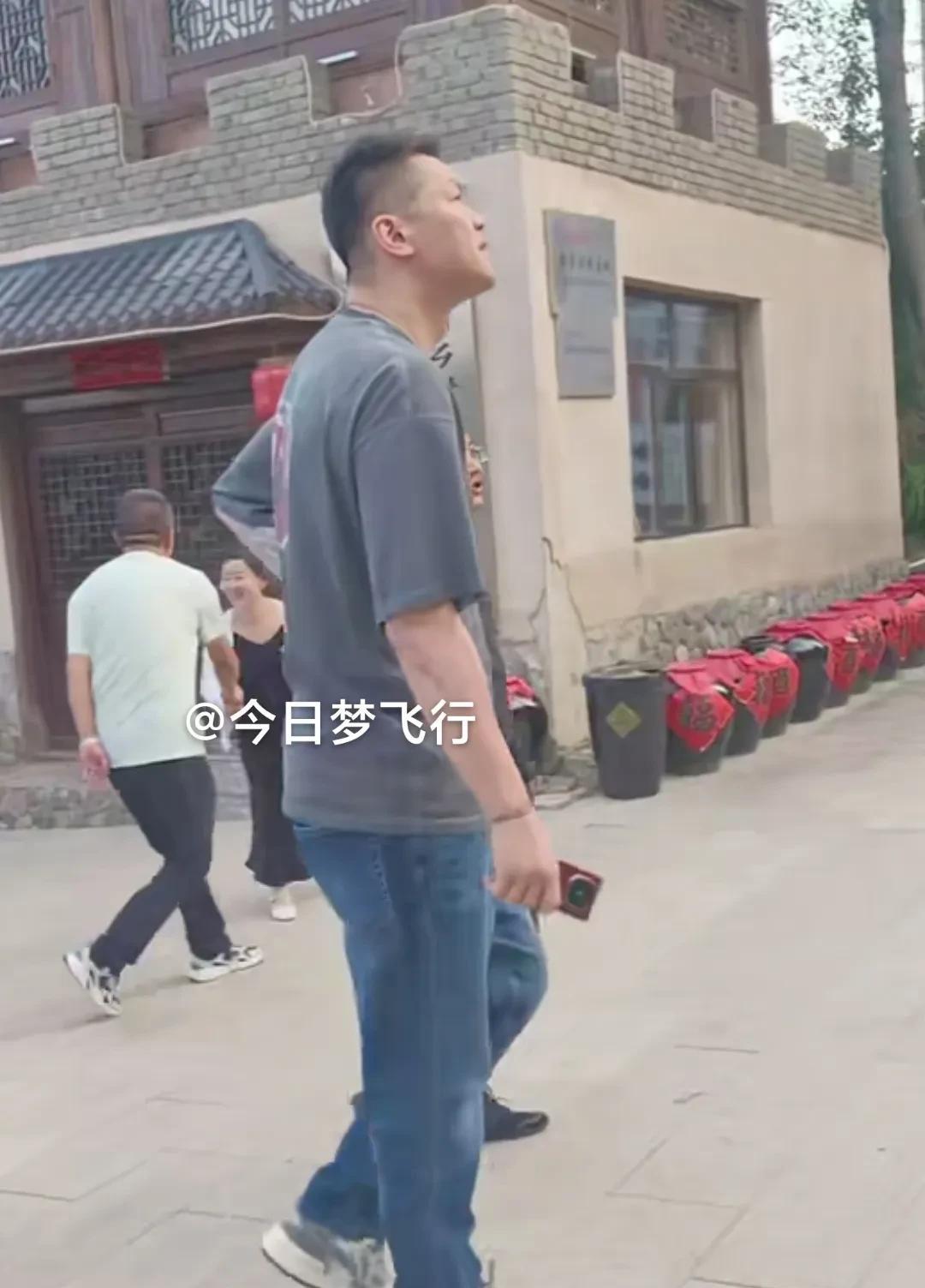 朱芳雨就是潇洒！近日，徐昕申请转会交易一事，被媒体炒得沸沸扬扬。而广东宏远篮球