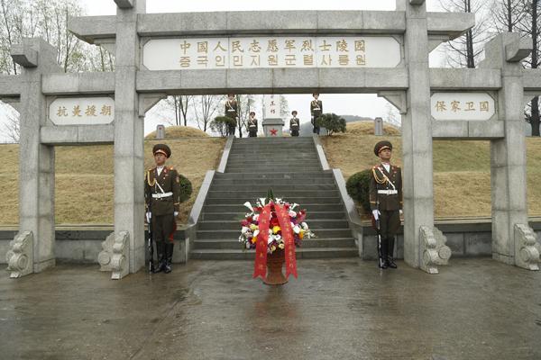 朝鲜韩国同时重视中国志愿军烈士，运20B飞向半岛，接英灵荣归故土。据新华社4