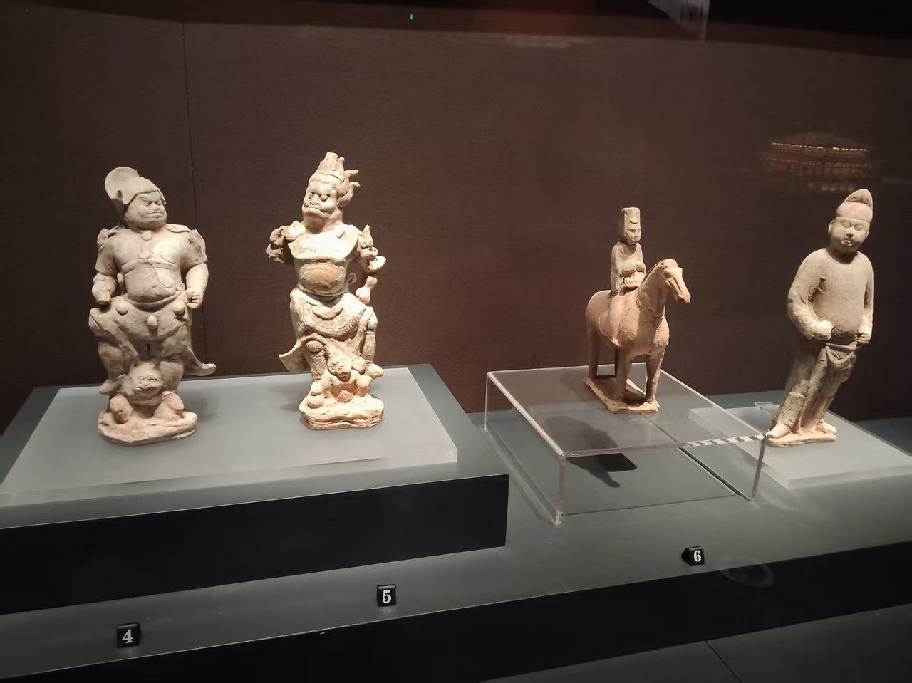 多尔滚的疑惑:我爹努尔哈赤有十六个儿子我哥阿济格有十二个儿子