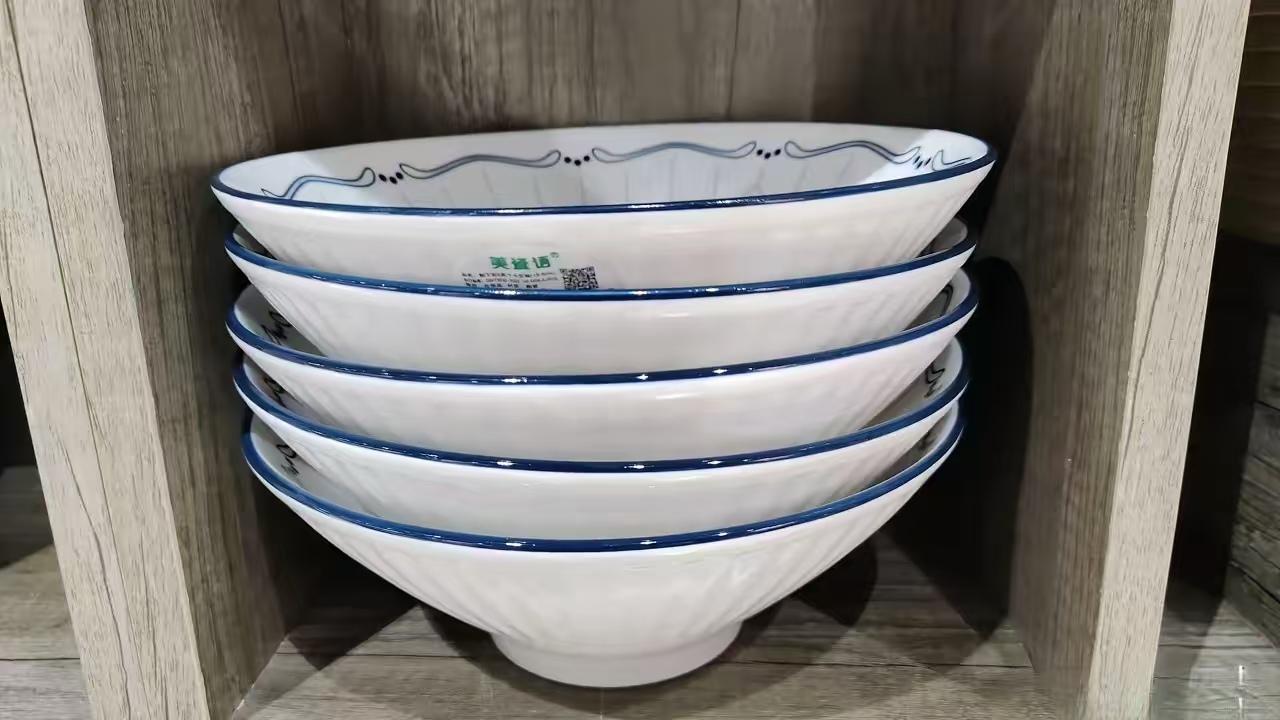 事出反常必有妖！开饭店的堂哥跟我说，如果你进饭店发现店主用的是这种看起来像“海