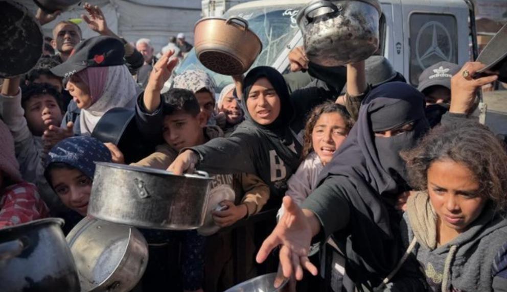 巴勒斯坦民众吃顿饭不容易呀！在2026年2月下旬的斋月期间，流离失所的巴勒斯