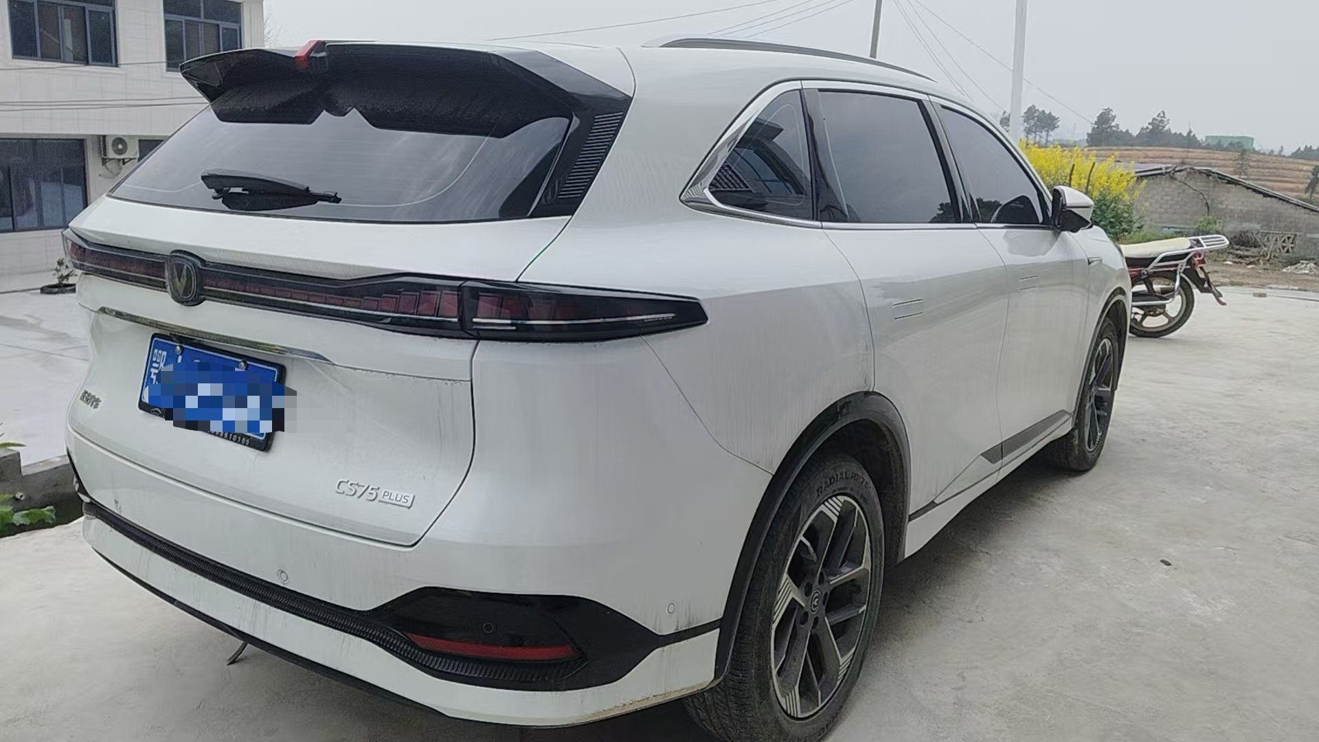 拿下2025年上路的cs75plus1.5T新蓝旗舰版新车12.99万