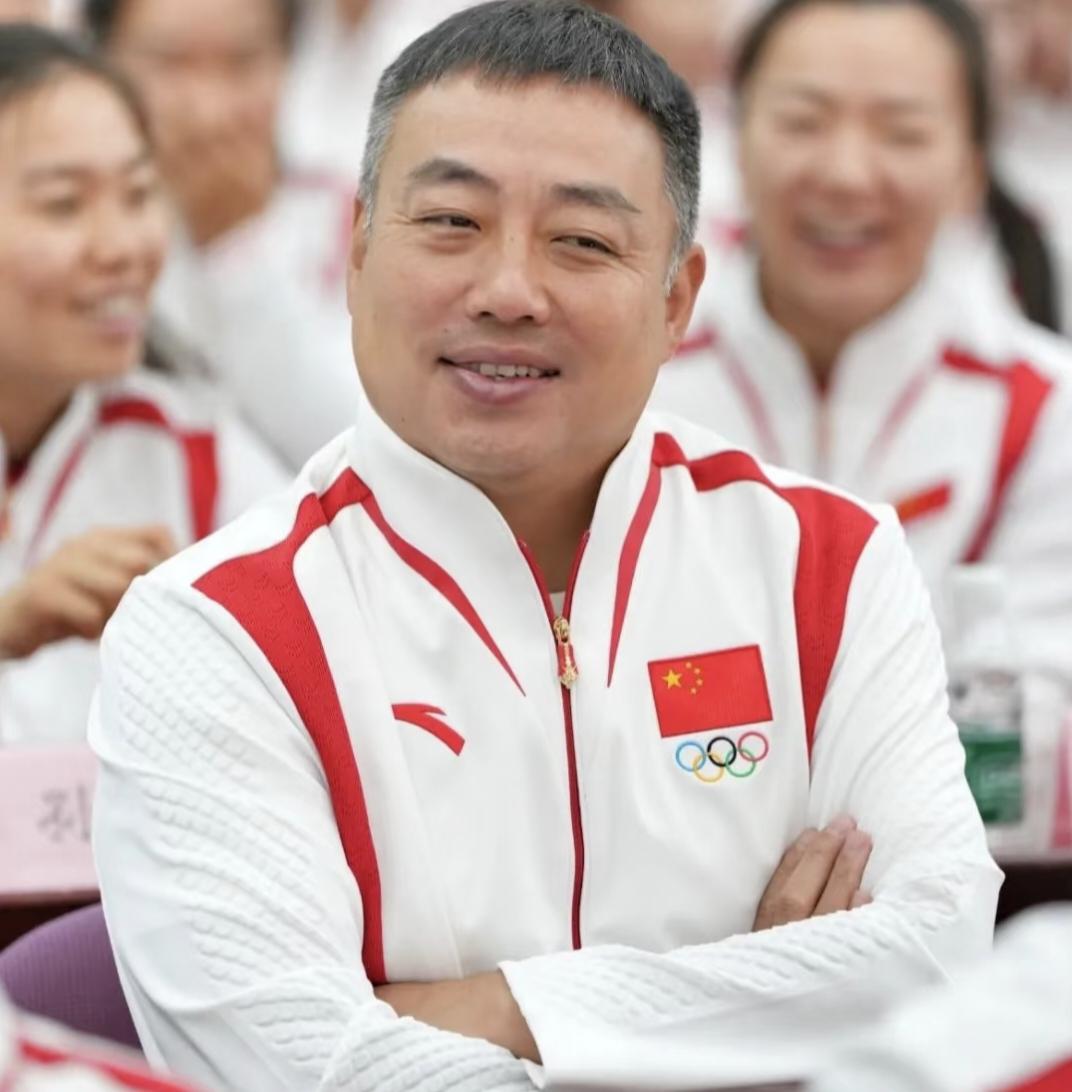 刘国梁不愧是刘国梁看人都有一套自己的方法之前他在访谈上分享过一段话：其实