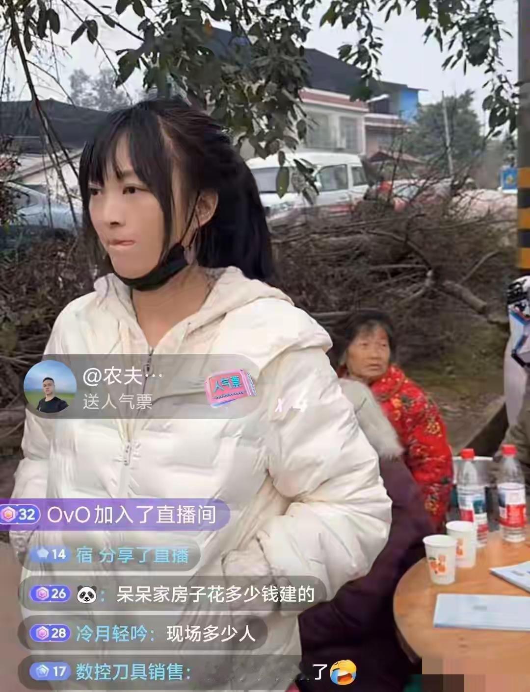 合川“杀猪饭”女主，给所有想红的人上了一堂清醒课。她最聪明的操作，不是随手一