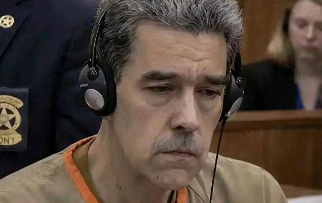 马杜罗已经瘦的不成样子了！马杜罗，那个曾经身材魁梧、在国际舞台上硬刚美国的委内