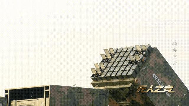 实话实说，外面世界的那种无人机大战真的是菜鸟互啄。他们的无人机都是各自为战，