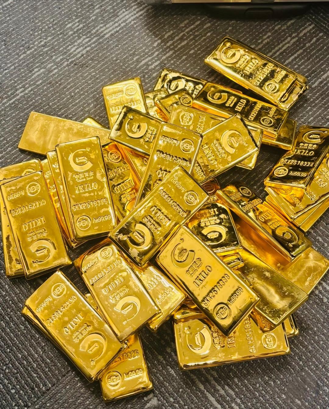 一觉醒来傻眼了，现在买黄金都要交税了！11月1日起实施黄金税收政策黄金用