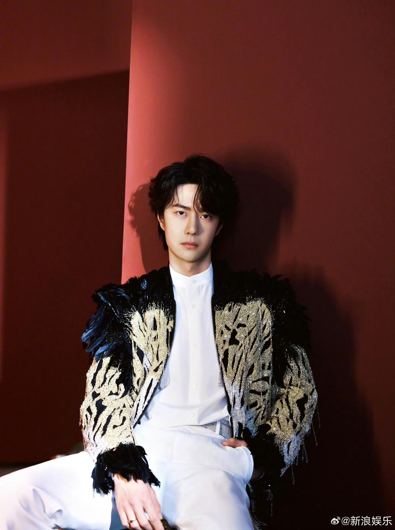 谁懂啊！王一博刚跟乐华续约，转头就把微博名改了！用了11年的“UNIQ-王一博”