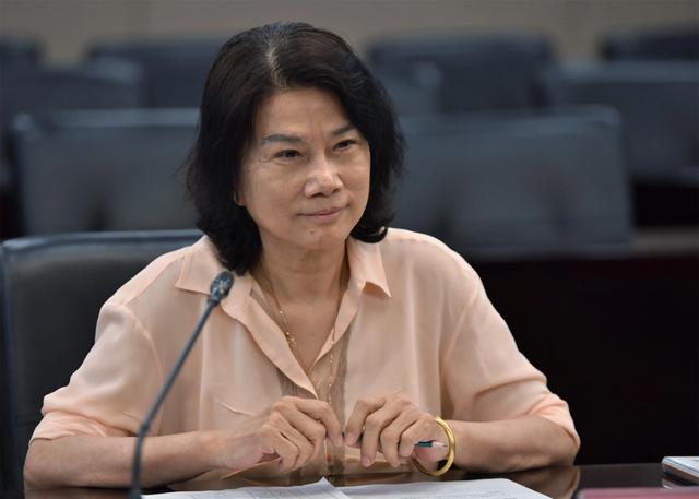 董明珠以及她的支持者和反对者们
