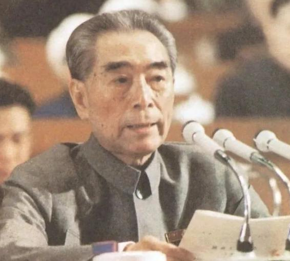 1976年，周总理在生命的尽头，对妻子邓颖超说:“小超，西花厅是国家和政府给总理