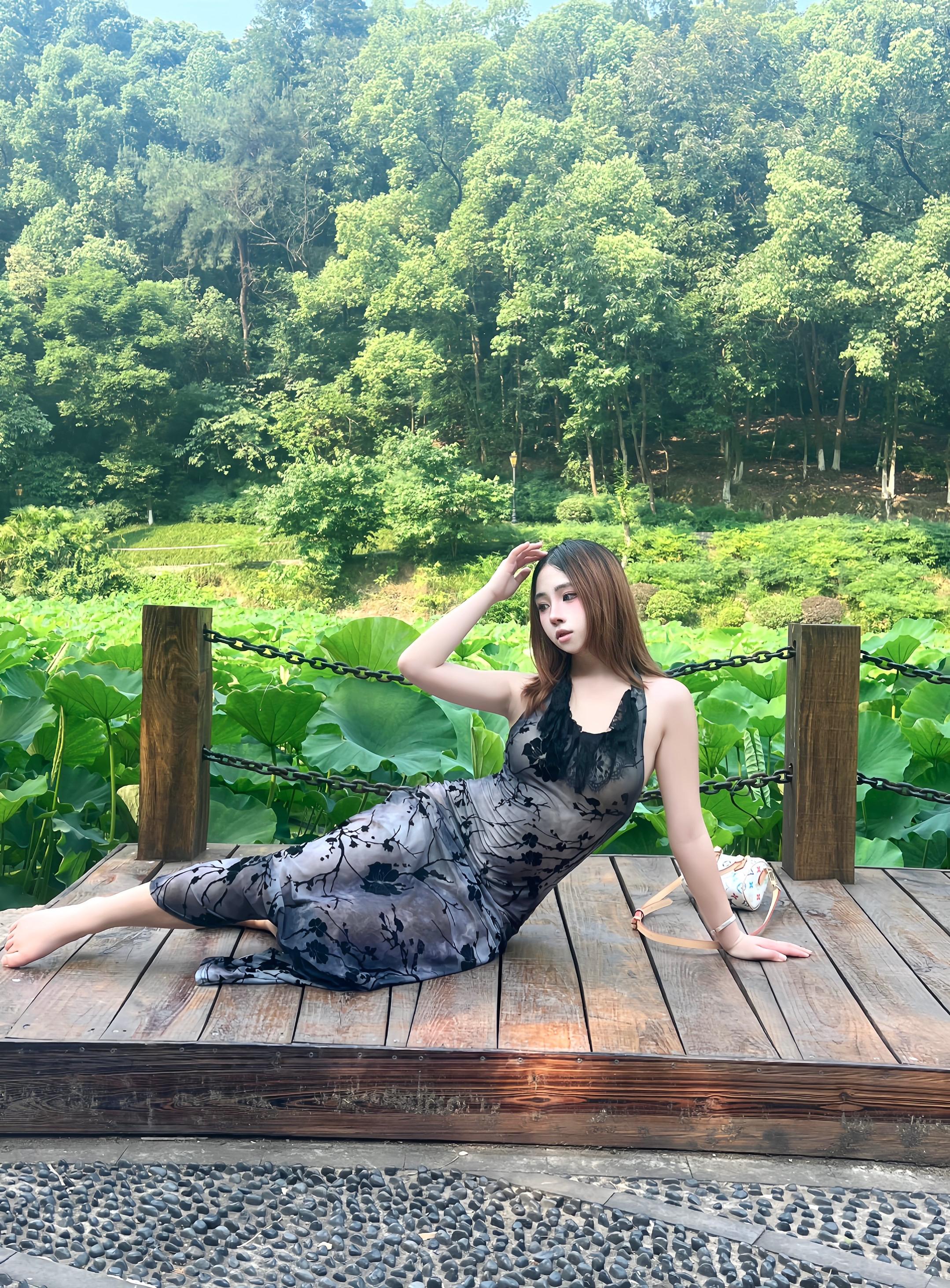 要一直做我的摄影师，拍到我不同美丽的样子！