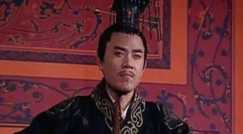 后元二年二月，汉武帝在五柞宫驾崩。这位在位五十四年的君主留下了横跨漠北西域的版图，也留下了一个国库见