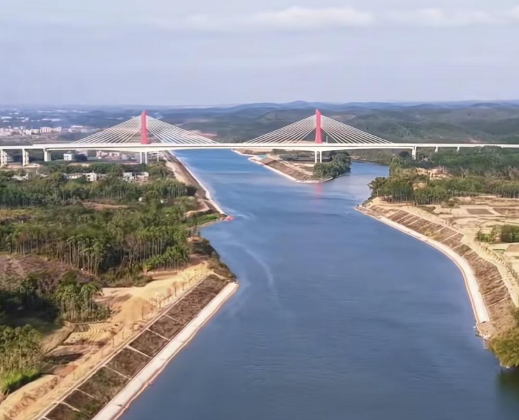 平陆运河，今年9月：具备试通航条件。年底：全线正式通航。平陆运河通航在即，真