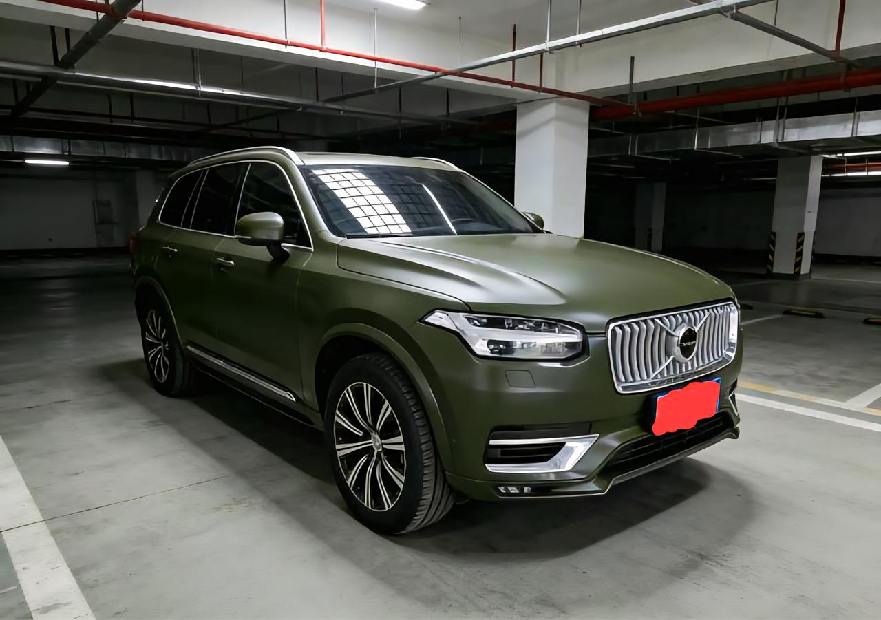 2017年沃尔沃xc90至尊，当年的上路价是136万。加各种税费车辆一起差不多是