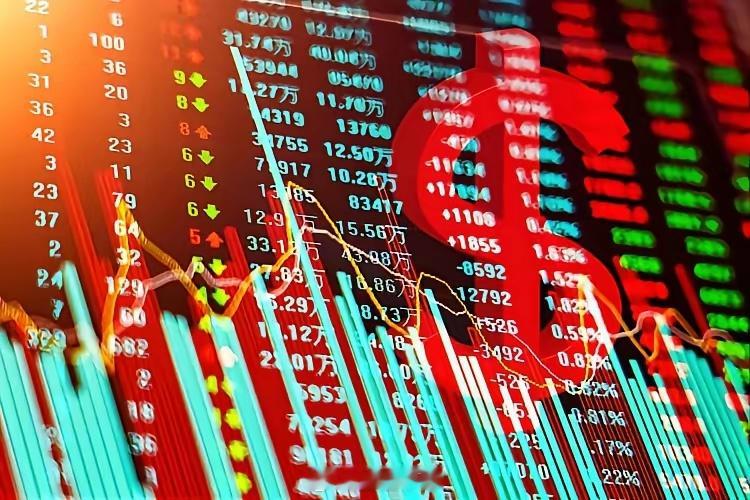 炒股不亏的核心，就三个字：反着来。散户扎堆的地方，少去。热闹是他们的，你负责冷静