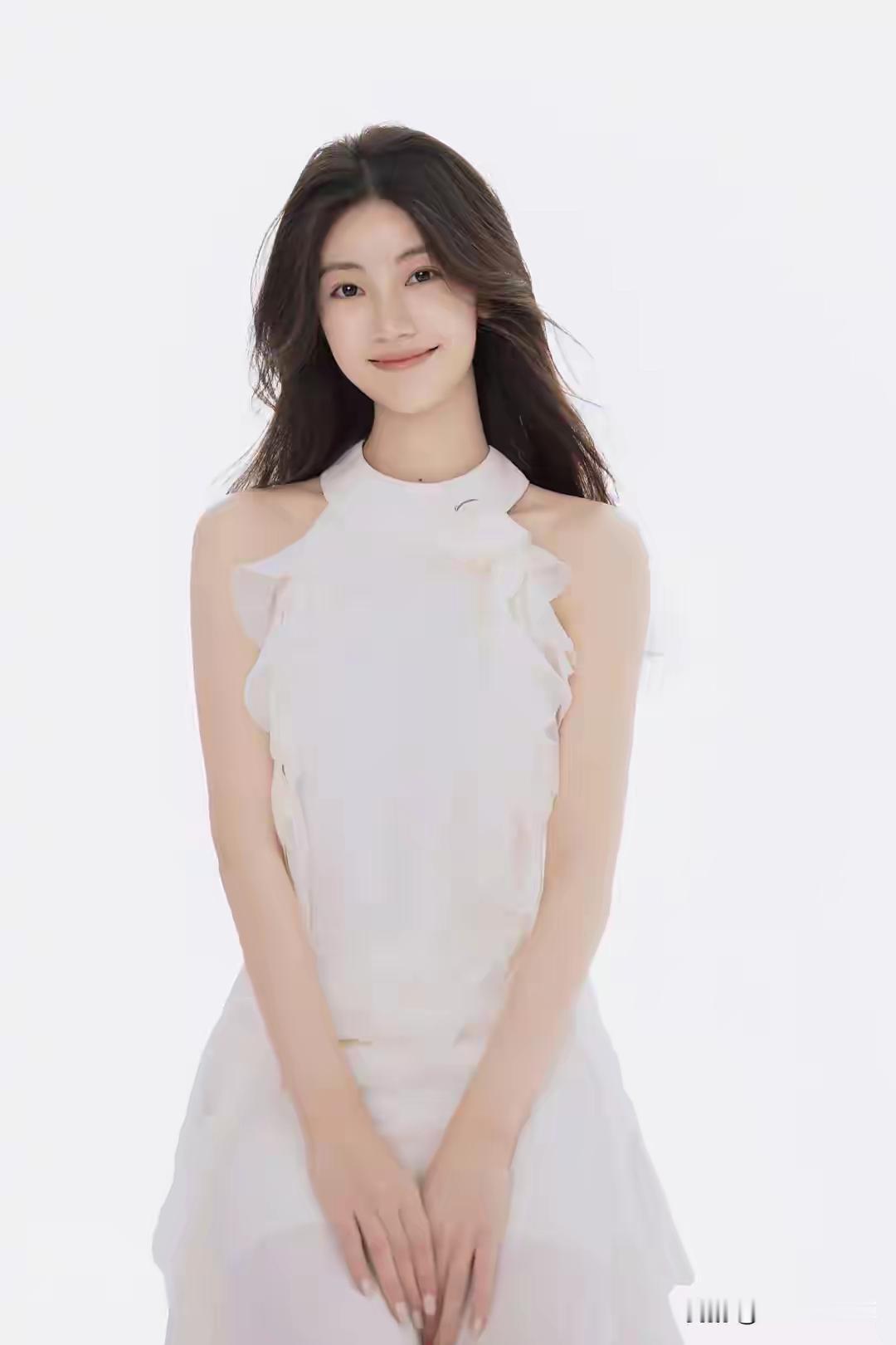 上海视觉艺术学院校花李书漫精致五官自带柔光滤镜美到失语