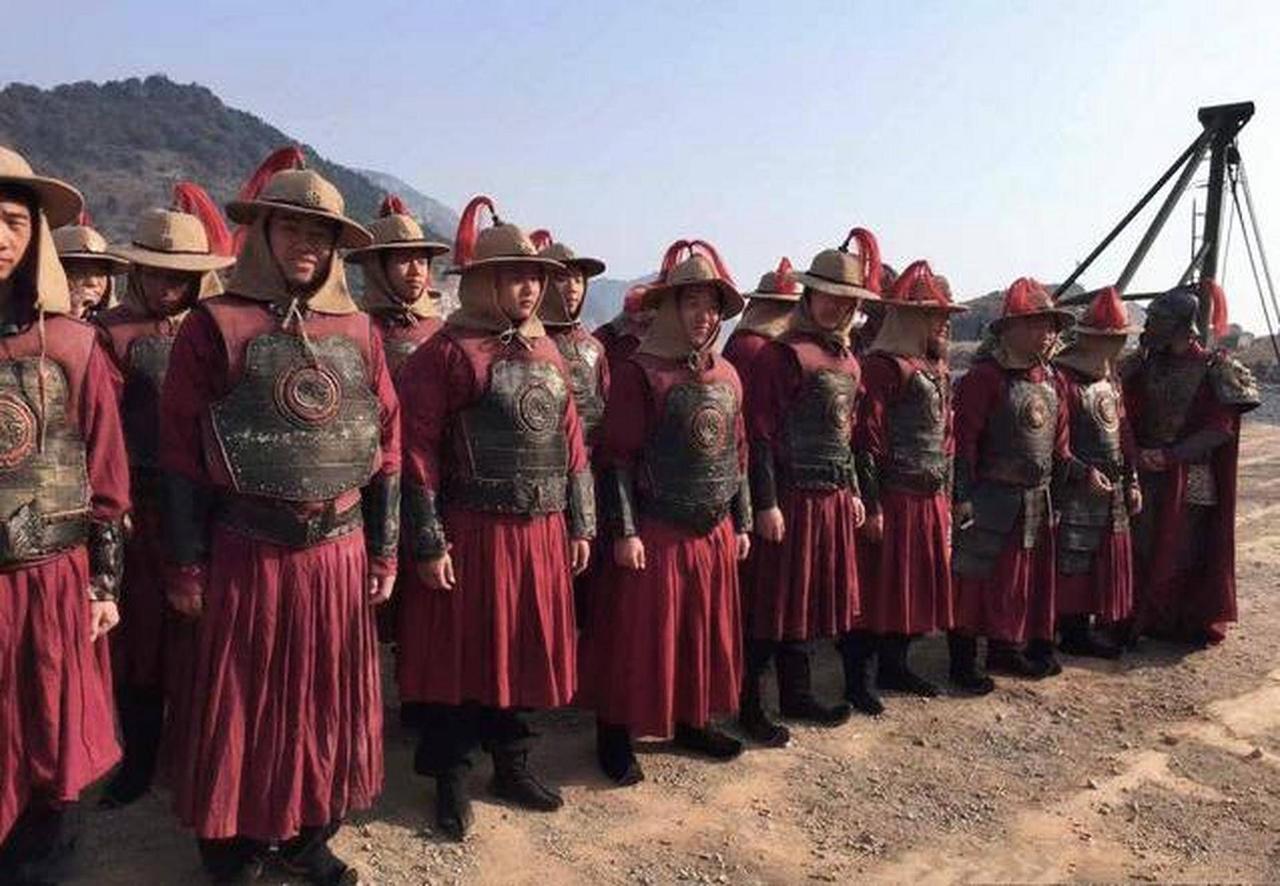 为什么明朝不重视西域？汉朝有西域都护府，唐朝有安西四镇，清朝更是拿下了整个新