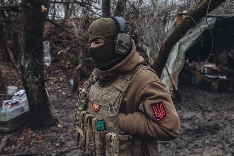 美前情报官：乌克兰顿巴斯十年防线被打穿：前美国海军陆战队情报官员里特表示，乌克兰