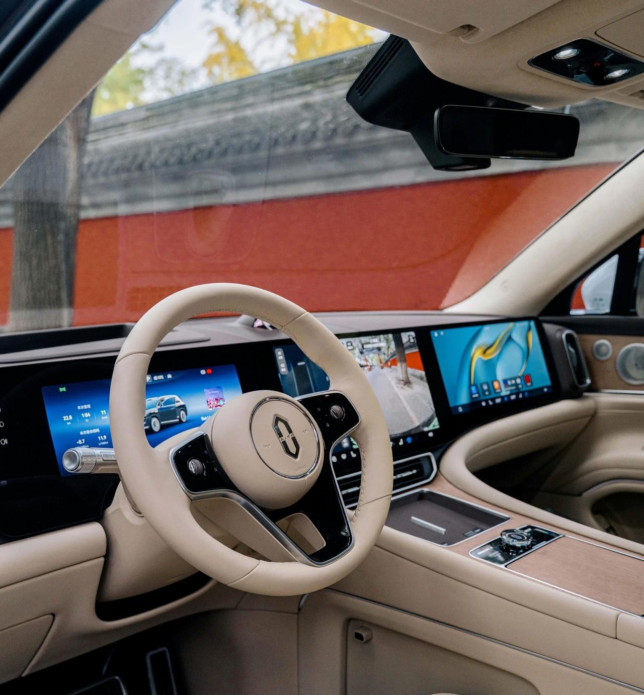 老板们集体抛弃BBA！国产“揽胜”成新宠，80%车主来自豪华品牌曾经宝马