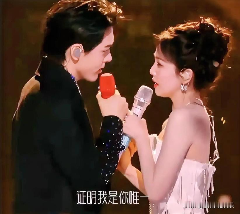 星光璀璨！2025尖叫之夜即将燃爆澳门2025尖叫之夜作为爱奇艺年度娱乐盛典