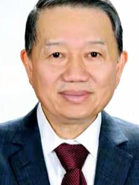 中方对日实施两用物项出口禁令，稀土、航空发动机材料等关键物资严格管控。新加坡却