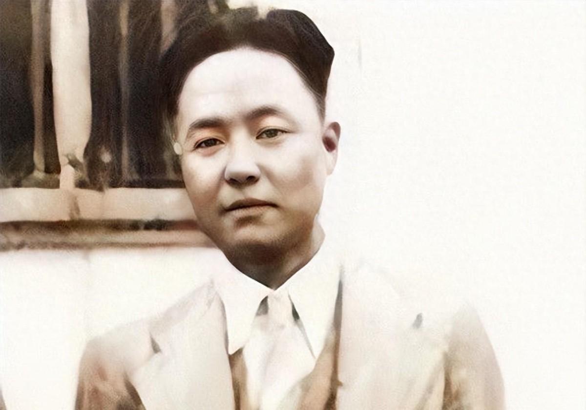 原国民党中将一生爱好吃喝玩乐，建国后毛主席仍给予高度礼遇，背后原因是什么？19