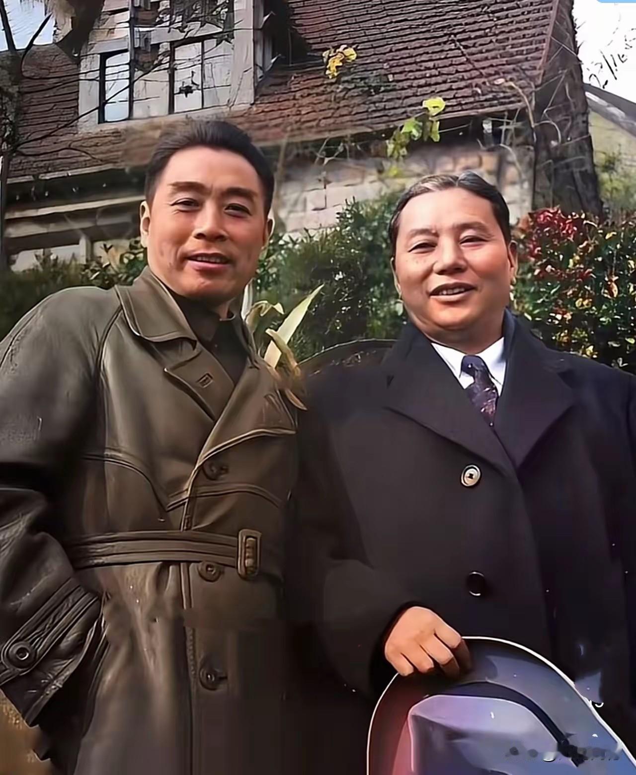 周总理年富力强的时候，是相当有魅力的，尽管这是过去的老照片，即便是放到今天来看，