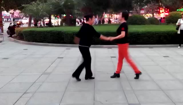 中国歌最美 三原广场舞 鲁桥西街明莉莎健身队