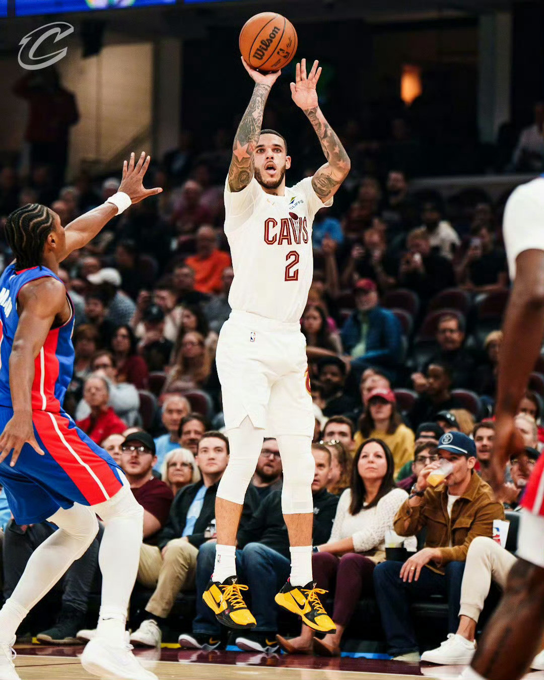 哈登加盟骑士哈登被交易至骑士骑士还没完事呢！！！名记JakeFischer报