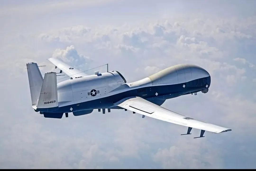 美军那架顶级“海神”无人机在霍尔木兹海峡栽了，这事儿现在传得沸沸扬扬。