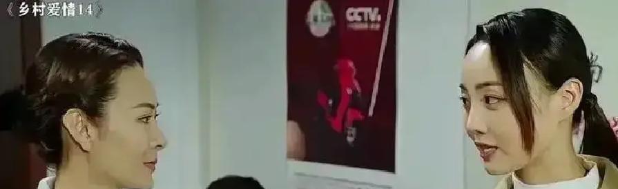 谢广坤还在象牙山吵架。王小华已经带出五千万流水。离开剧组那会儿，都说“小蒙娘