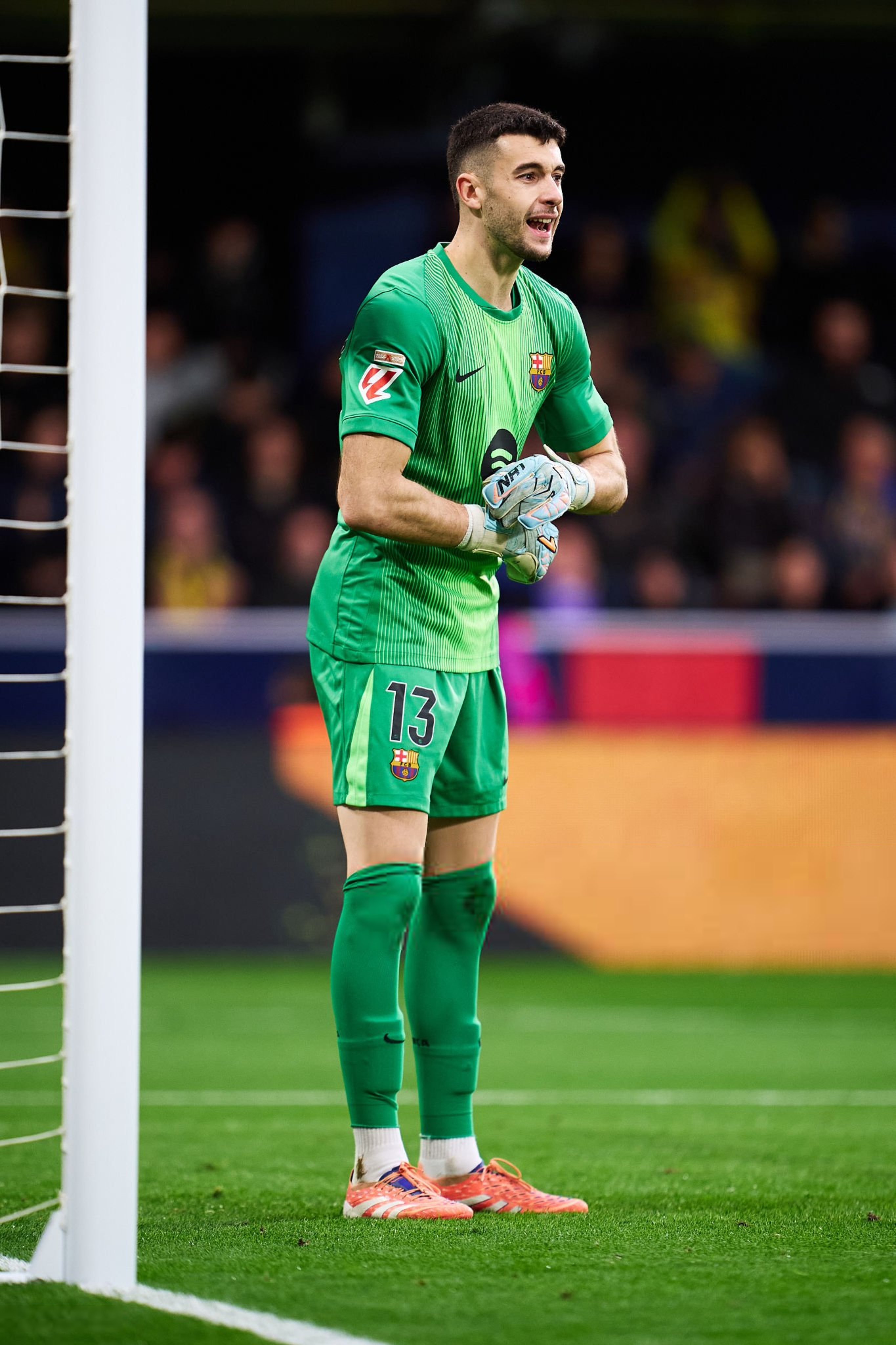 塞尔电台：胡安·加西亚几乎无缘世界杯阵容🇪🇸德拉富恩特并不追求最好的，而是