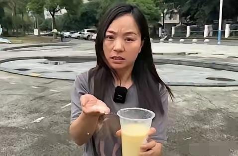 太过分了！看得人后背发凉。四川成都金堂的徐女士，6月4号带着两个4岁的孩子