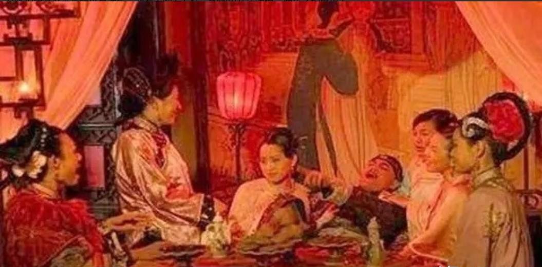 北宋时期吕龟图，娶妻妾三十六，妻妾争宠。吕龟图，后周官员，家中妻妾众多，