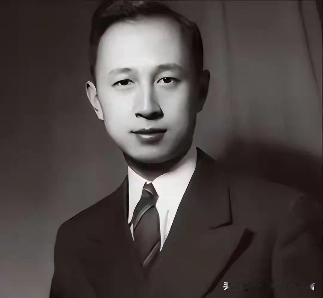 钱学森刚坐进专车，就被聂荣臻一把拉出来，聂：你不要命了？1956年那辆全北京只