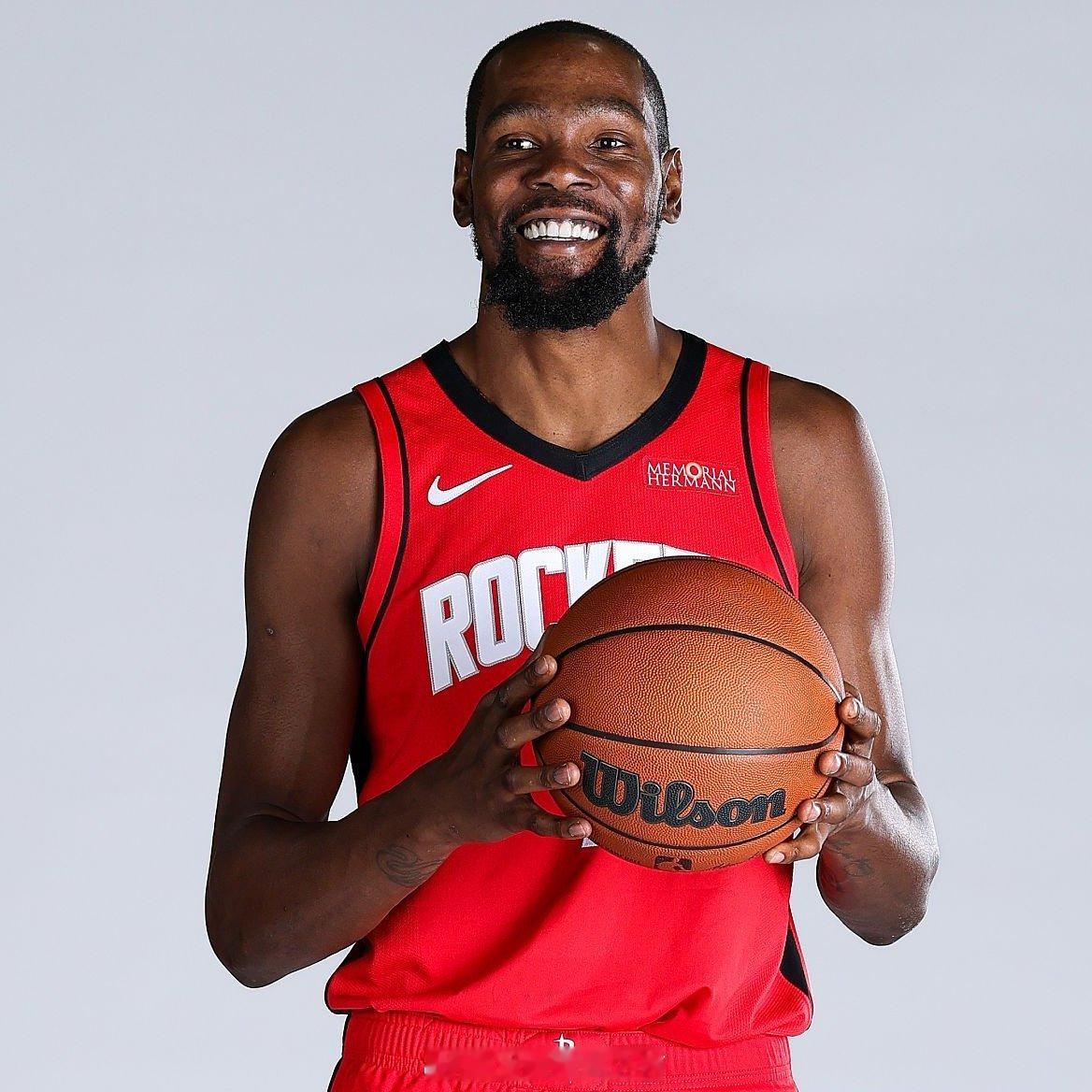 生活没有同花顺，人生的底牌，永远是自己。晚安🌛🚀​​​