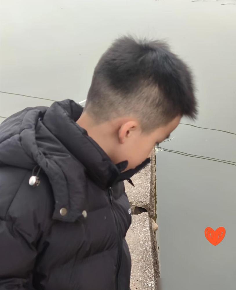 哥哥嫂子离婚，都不要孩子，把孩子当皮球一样踢来踢去，我哥婚内出轨，我嫂子恨死我哥