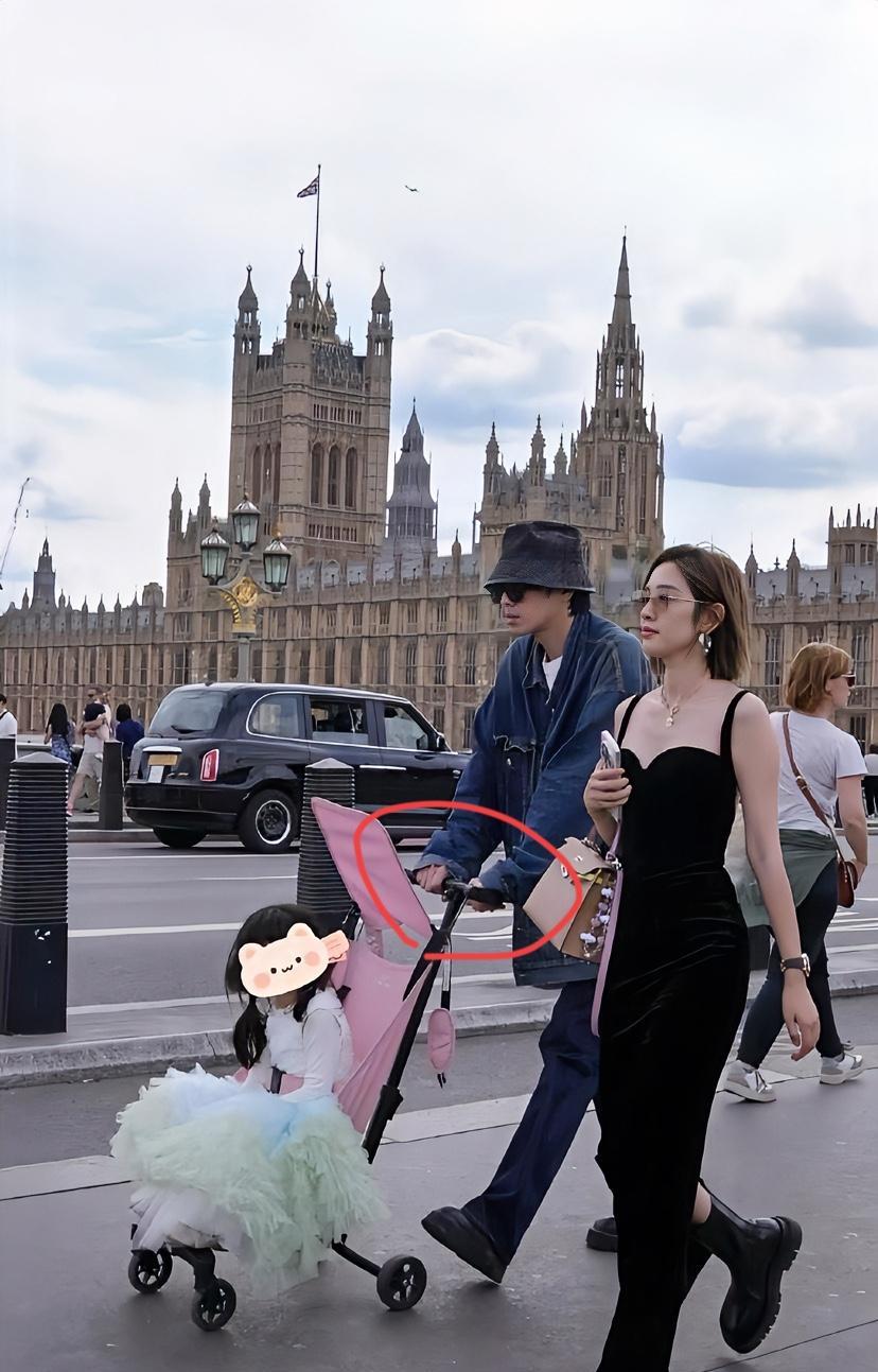 张若昀估计短时间内不会拍戏了，不是因为人气下降了，没人给他递剧本。也不是因为