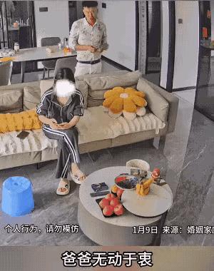 这么有涵养性的男人，真的是不多见呀两口子拌嘴，男人丝毫没有一点火气，稳稳的站