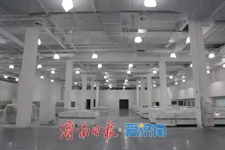 济南山姆会员店装修的差不多了，货柜开始入场，离开业不远了。山姆官方消息说是