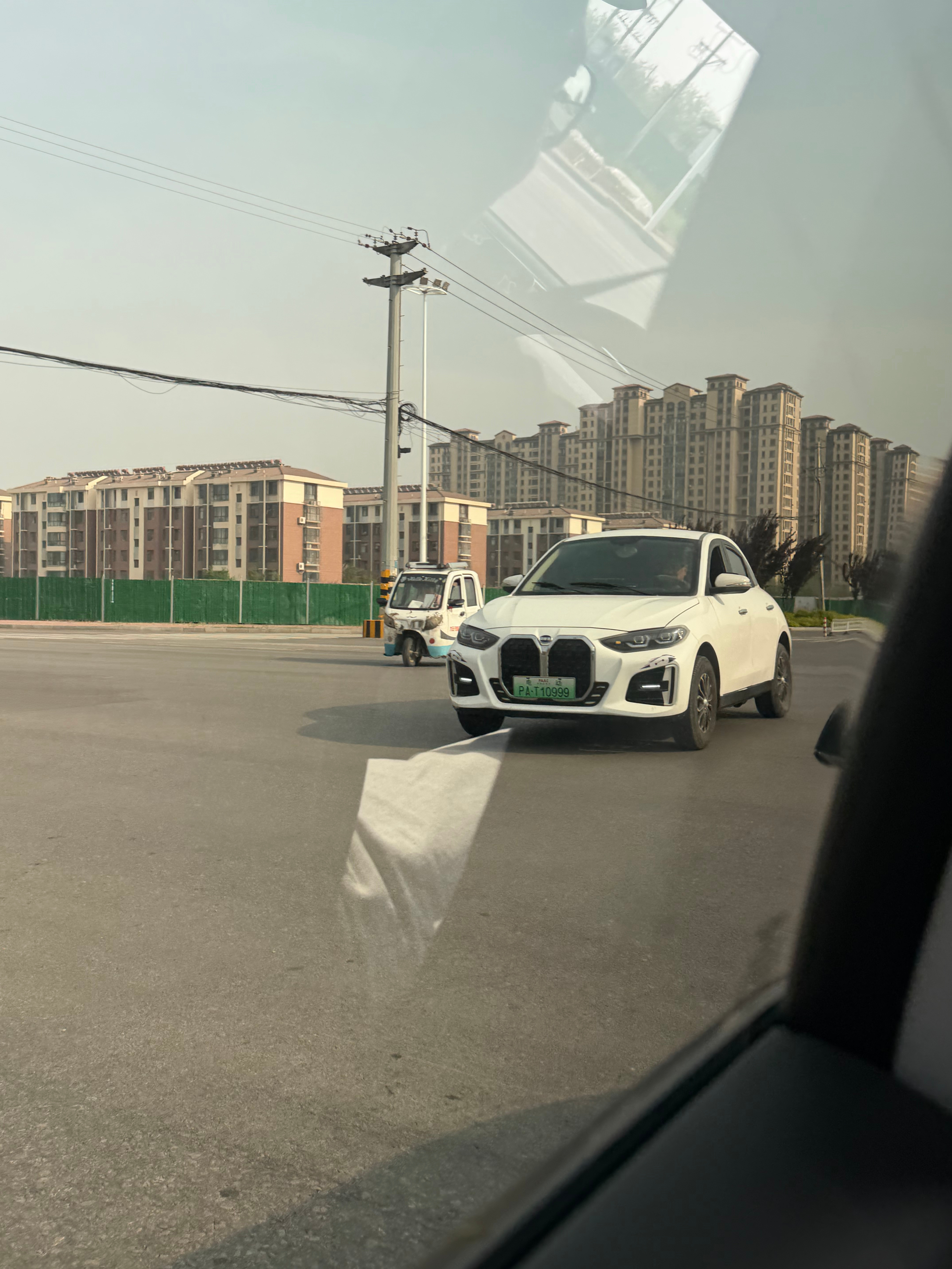 今天在路上看到的宝驴M4