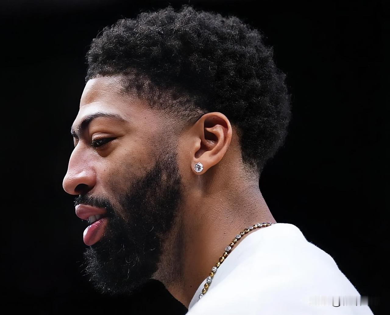 坚决不当冤大头！奇才不会给浓眉4年2.75亿顶薪合同NBA记者BrettS