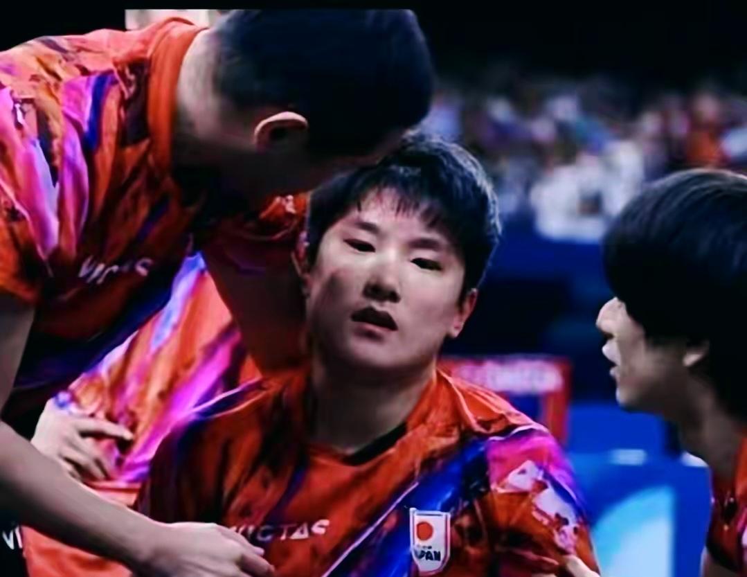 张本智和输给勒布伦的原因已找到,不是他的球技术出问题,也不是他的身体跟不上来