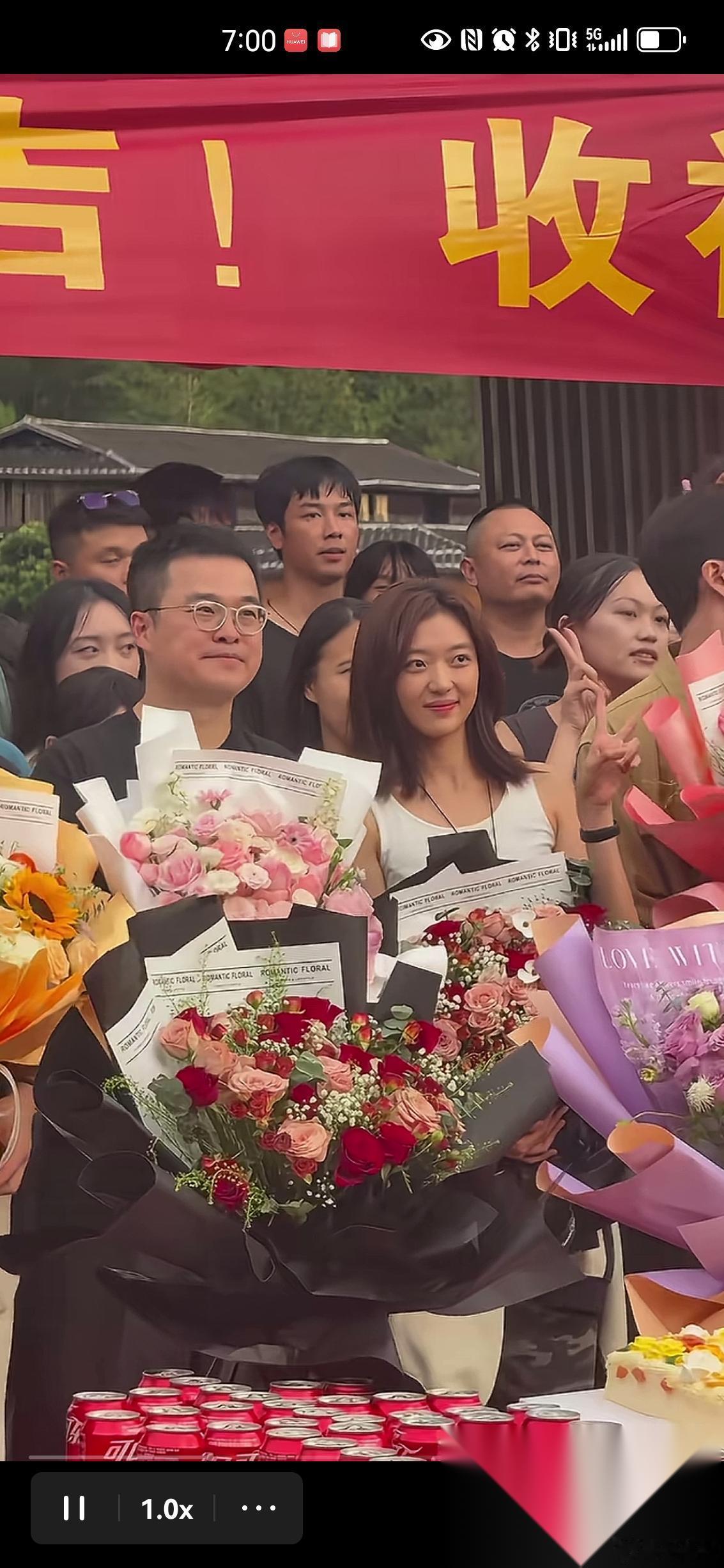 脱离滤镜的孙千生图流出！剧里氛围感美女，现实路拍判若两人？谁能想到荧幕上亮眼的