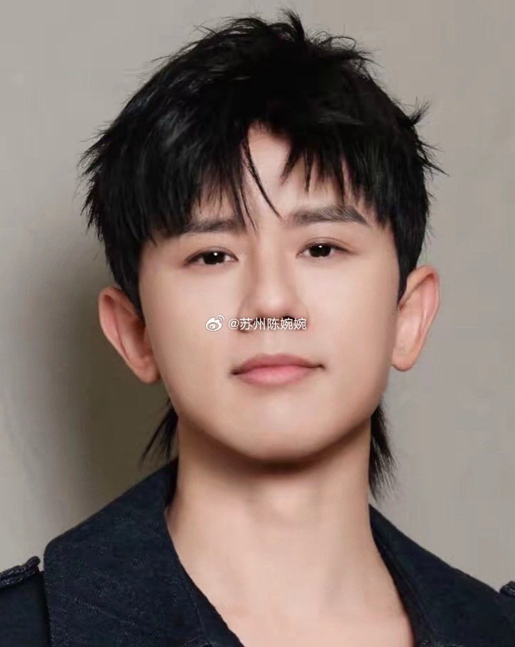 好奇查了下张杰是怎么火起来的，不查不知道，一查吓一跳！张杰根本不是什么幸运的"天