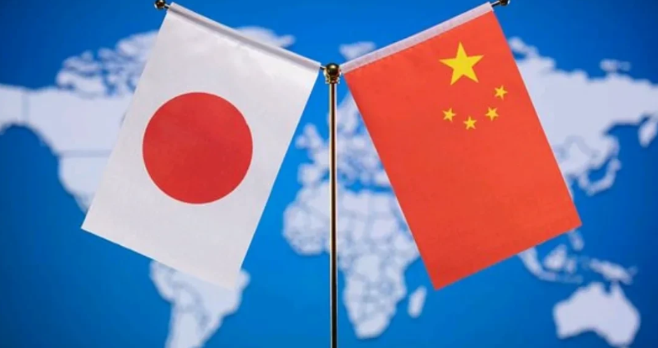 日本飞机不到五分钟就被我们驱离出钓鱼岛领空，日本遭遇耻辱性一刻！在美日贸易谈崩之
