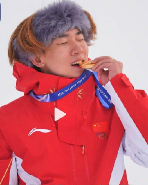 中国队一晚两金！太牛了！恭喜徐梦桃！恭喜苏翊鸣！！22岁和36岁同样辉煌